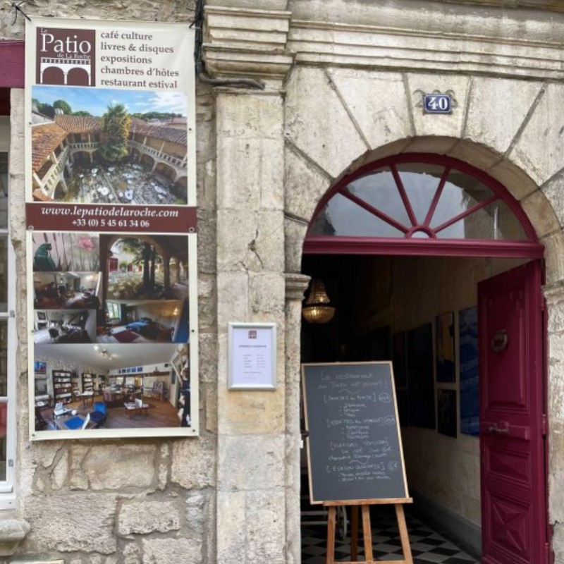 Le Patio de la Roche