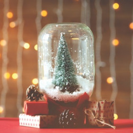 DIY de Noël : idées de décoration avec des bocaux en verre